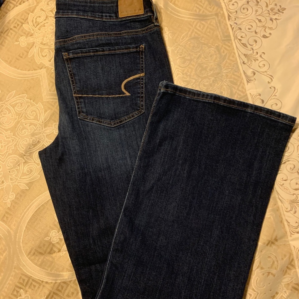 NWT American Eagle Favorite Boyfriend Jeans